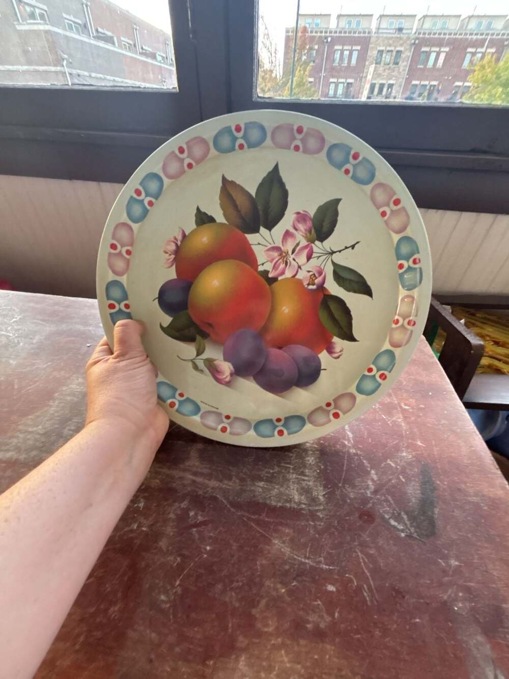MTM Elite Vintage Fruit And Blossoms Metal Serving Tray